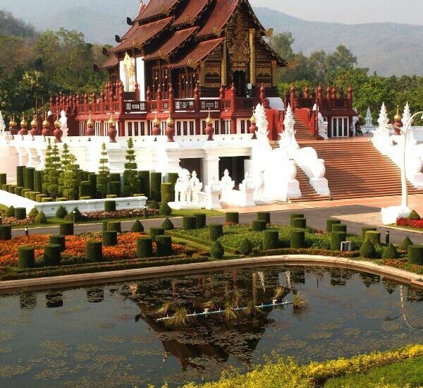 Thai cultural immersion